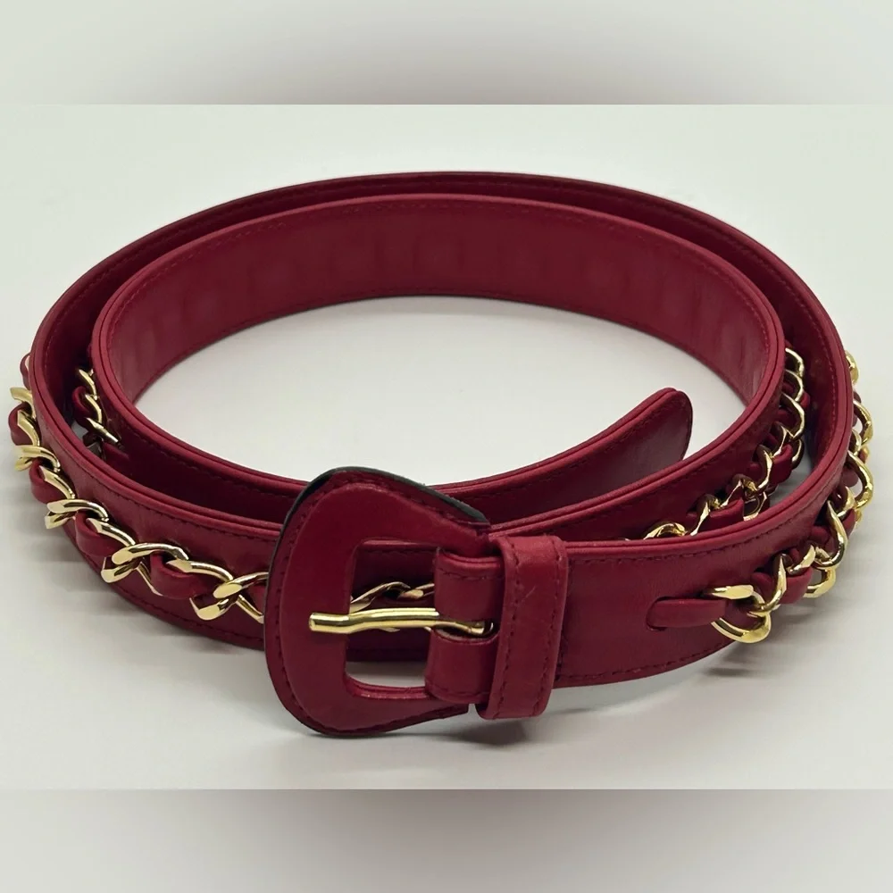 CHANEL Vintage Gold Chain Red Leather Belt NEW CONDITION